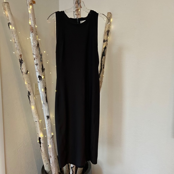 ATHLETA 3-PIECE WARDROBE SET - Picture 13 of 14